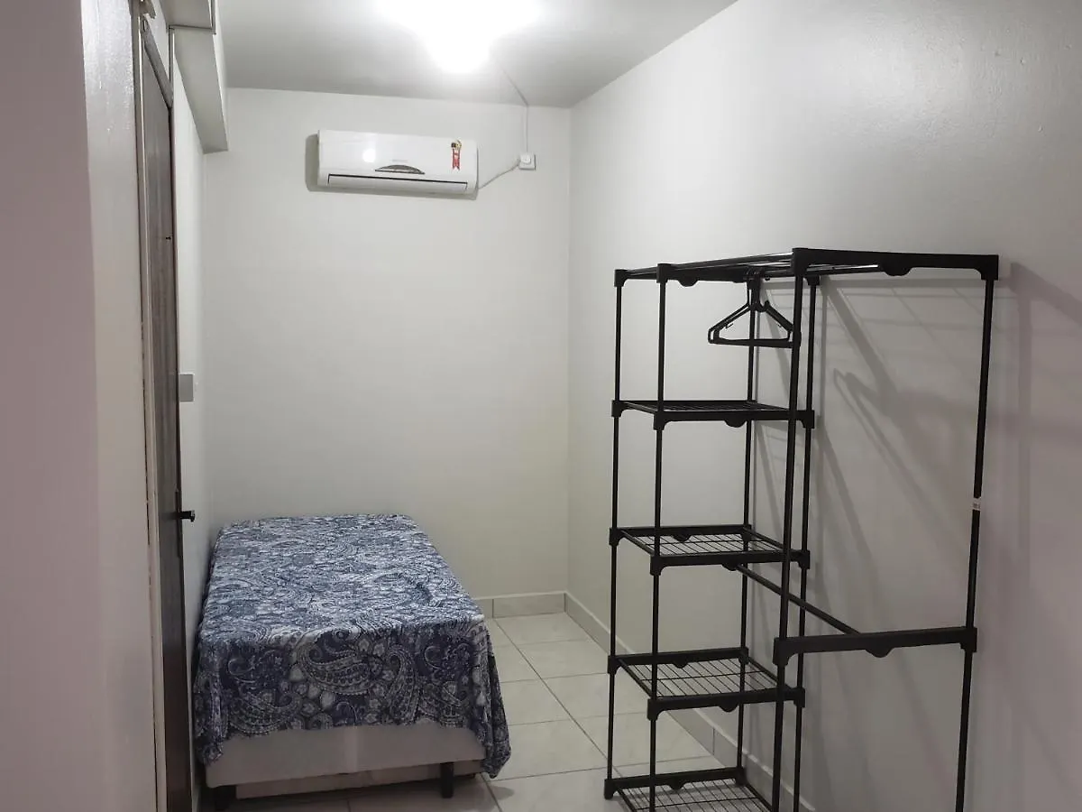 Apartman Apto 1 Quarto, Centro De Bombinhas, 130 Metros Da Praia.