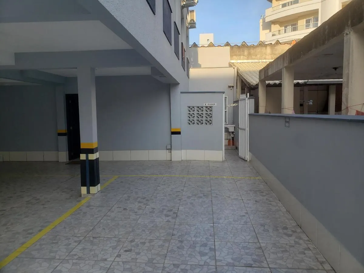 Apto 1 Quarto, Centro De Bombinhas, 130 Metros Da Praia. Brazília