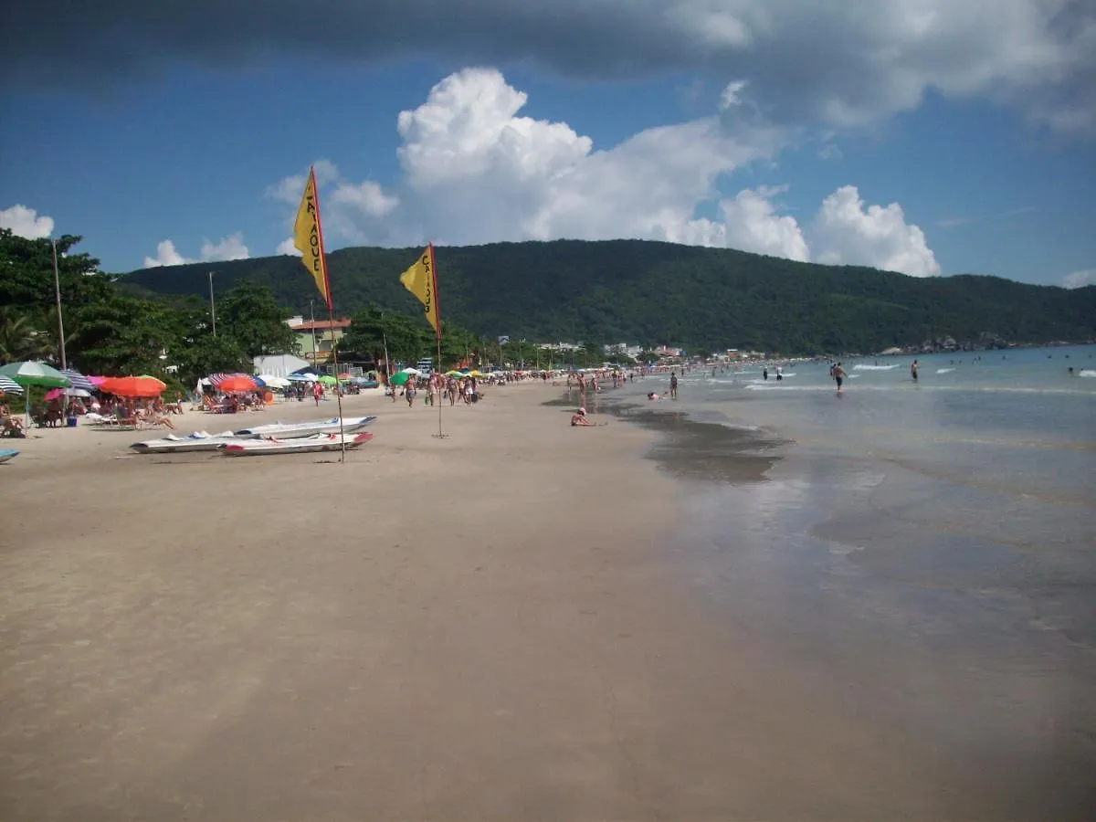 Apto 1 Quarto, Centro De Bombinhas, 130 Metros Da Praia. 0*, Bombinhas Brazília